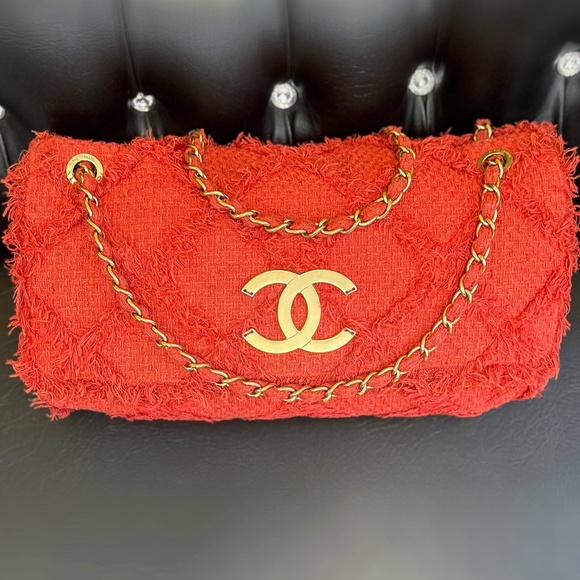 Chanel Red Jumbo CC Tweed Nature Flap Shoulder Bag & Dust bag - Picture 2 of 16